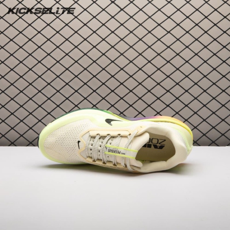 Nike Pegasus Premium Alabaster Volt HQ2592-701 Unisex Nike Pegasus Premium Alabaster Volt HQ2592-701 Unisex