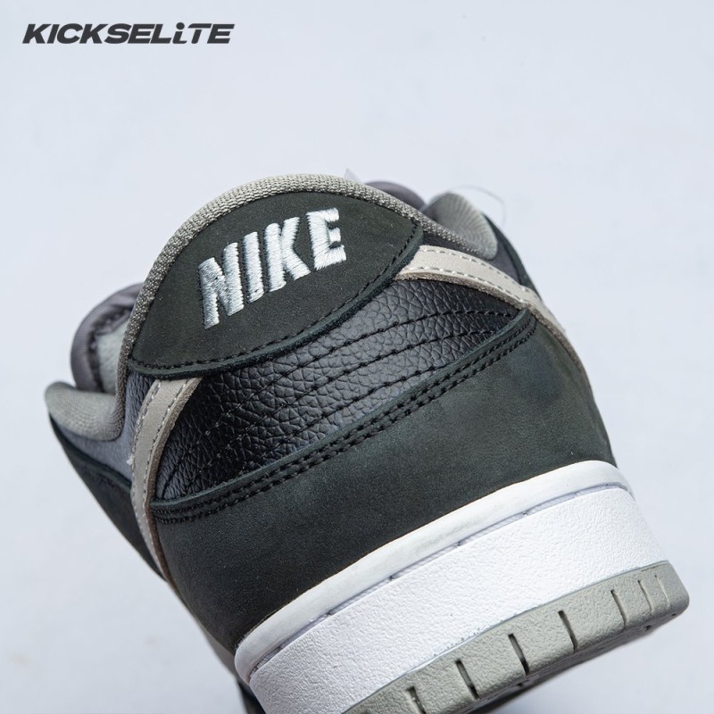 Nike SB Dunk Low 'J-Pack' 