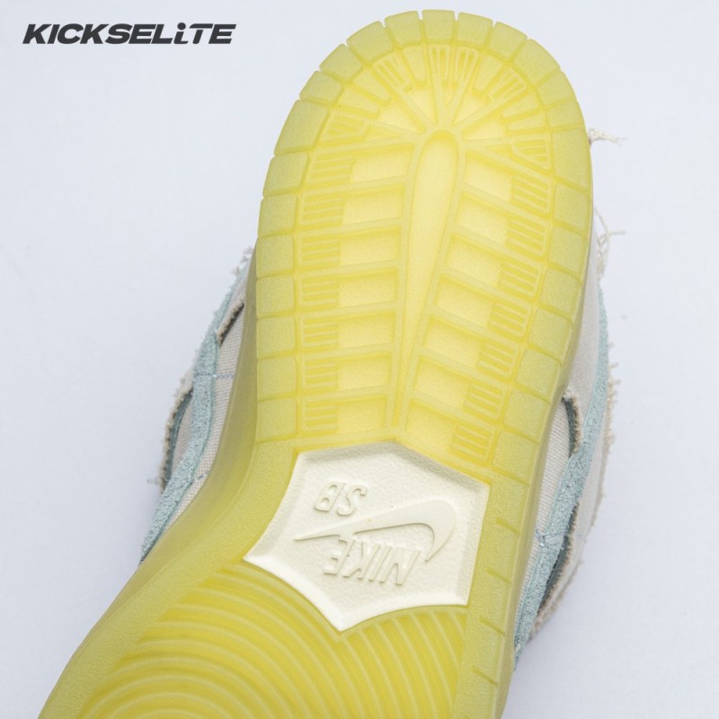 Nike SB Dunk Low Mummy DM0774 111 Unisex