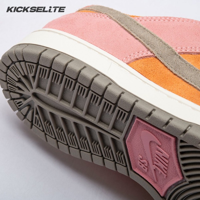 Nike SB Dunk Low Red Stardust HJ4135-600 Unisex