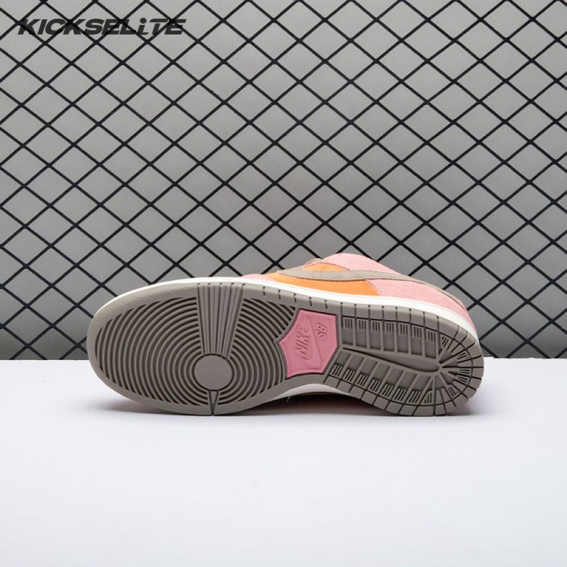 Nike SB Dunk Low Red Stardust HJ4135-600 Unisex