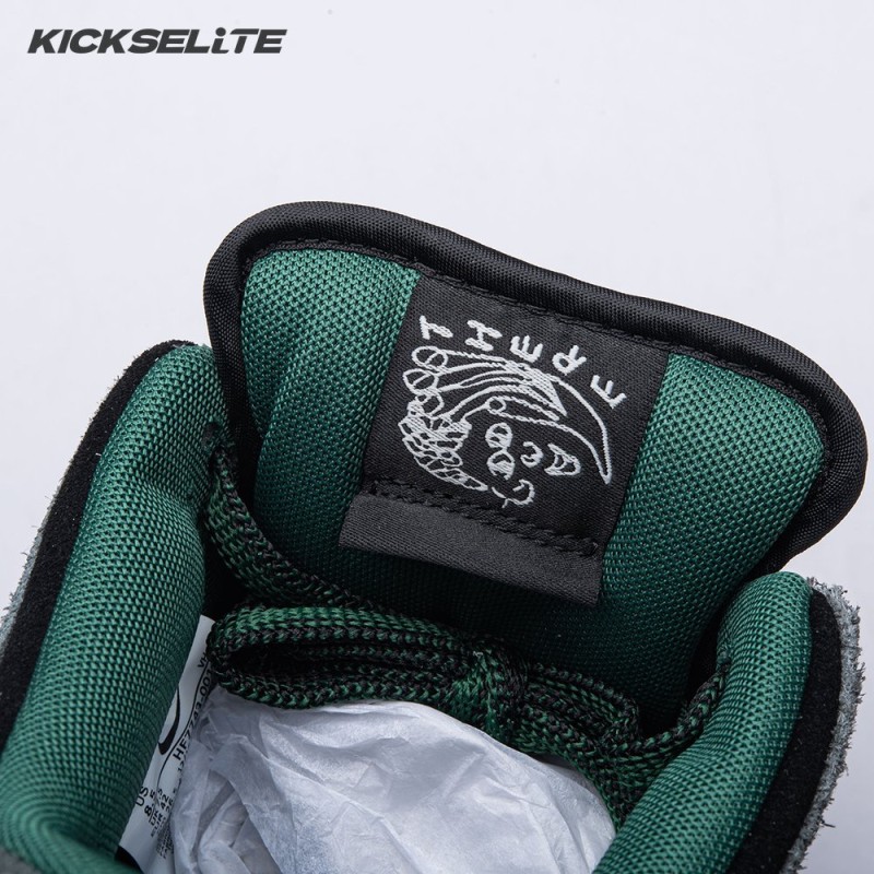 Nike SB Dunk Low There Skateboards HF7743-001 Unisex