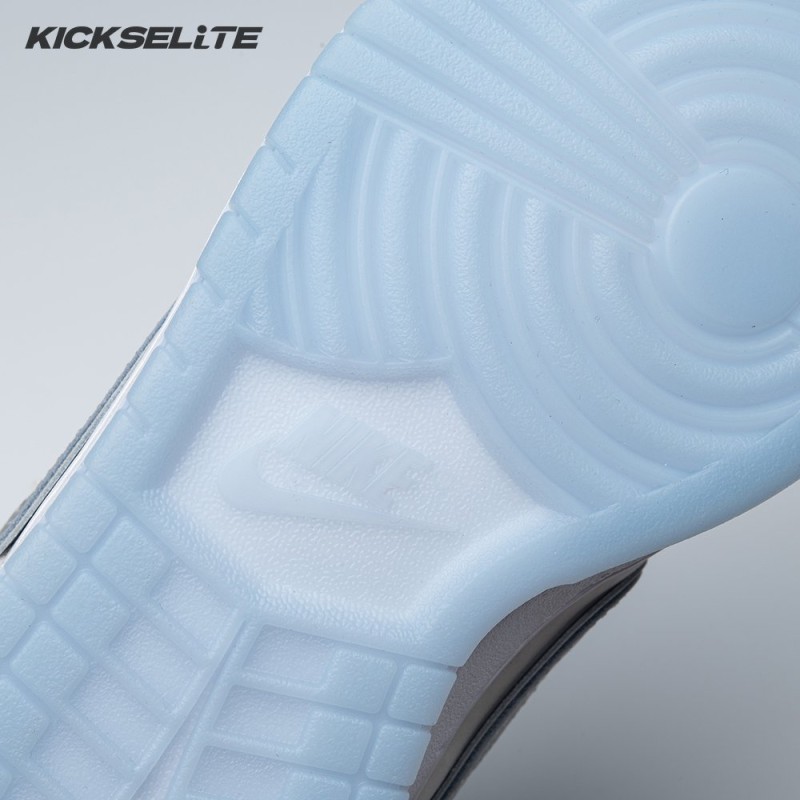 Nike SB Dunk Low White Lobster (Friends And Family) FD8776-100 Unisex