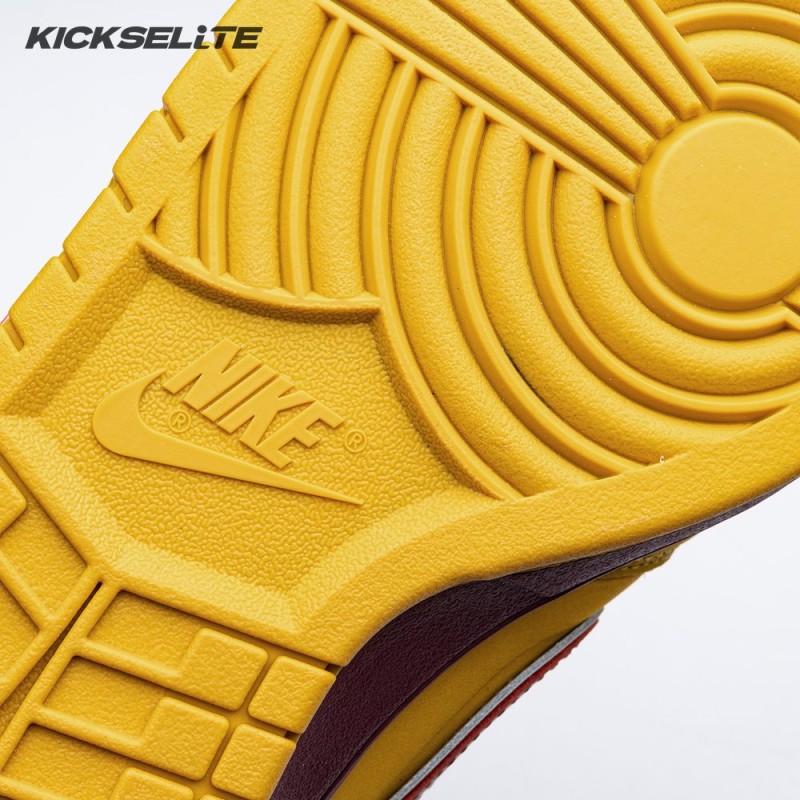 Nike SB Dunk Low Yellow Lobster 313170-137566 Men's