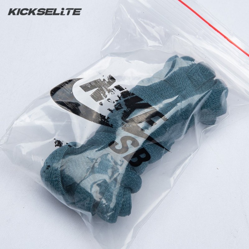 Nk SB Dunk Low  36-47.5