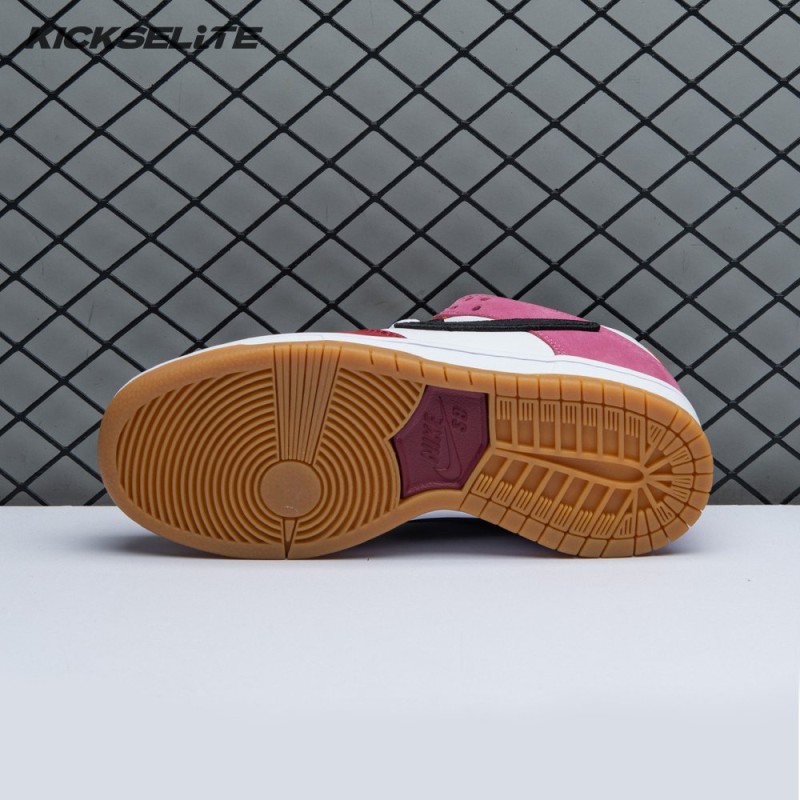 Nk SB Dunk Low  36-47.5