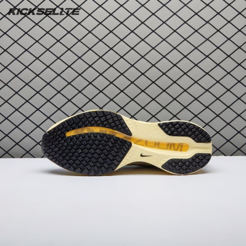 Nike Air Zoom Pegasus Premium HQ2592-010 Unisex Nike Air Zoom Pegasus Premium HQ2592-010 Unisex