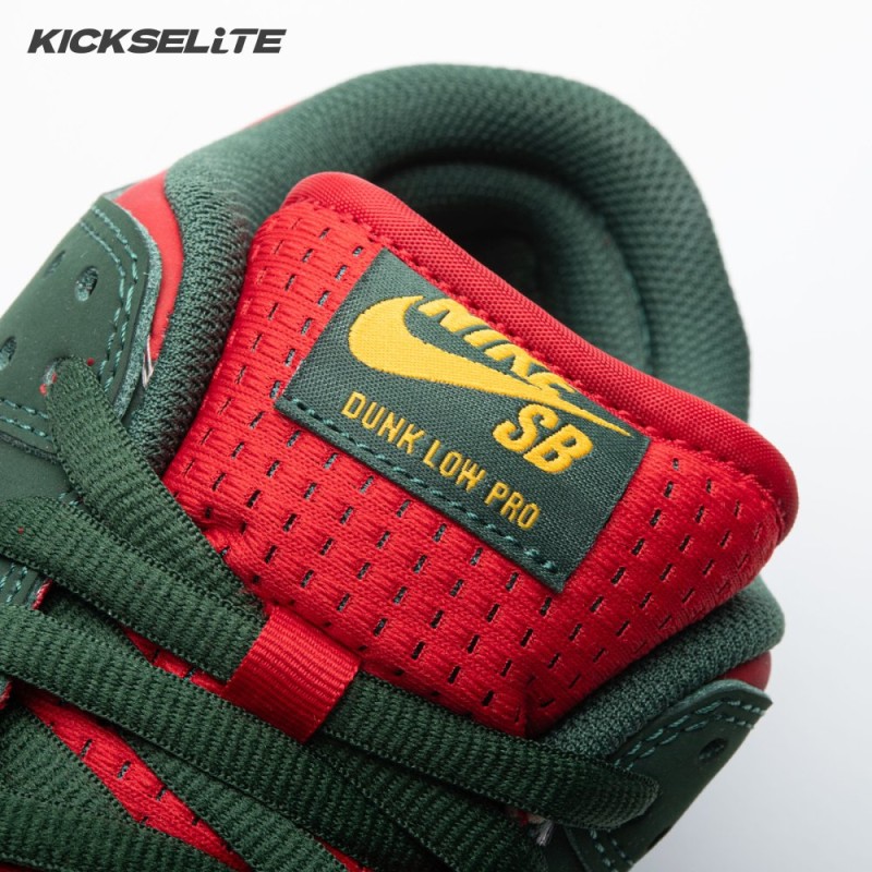 Nike SB Dunk Low PRM 