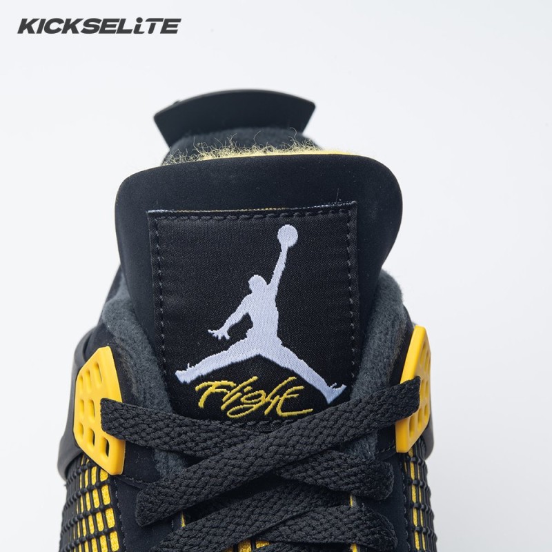 Jordan 4 Retro Thunder (2023) DH6927-017 Unisex