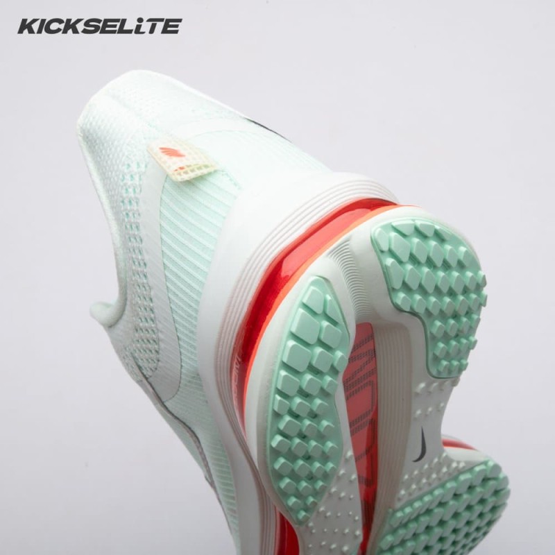 Nike Air Zoom Pegasus Premium Barely Green HQ2592-301 Unisex Nike Air Zoom Pegasus Premium Barely Green HQ2592-301 Unisex