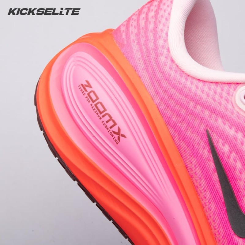 Nike Vomero Plus Hyper Pink Bright Crimson HV8154-604 Women's Nike Vomero Plus Hyper Pink Bright Crimson HV8154-604 Women's