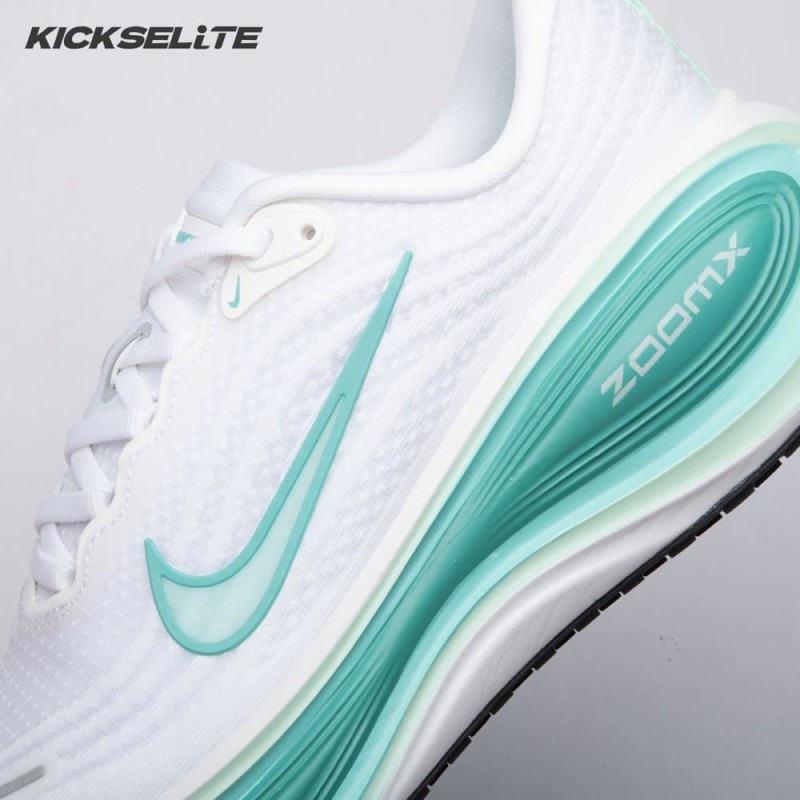 Nike Vomero Plus White Bleached Turquoise HV8154-100 Unisex Nike Vomero Plus White Bleached Turquoise HV8154-100 Unisex