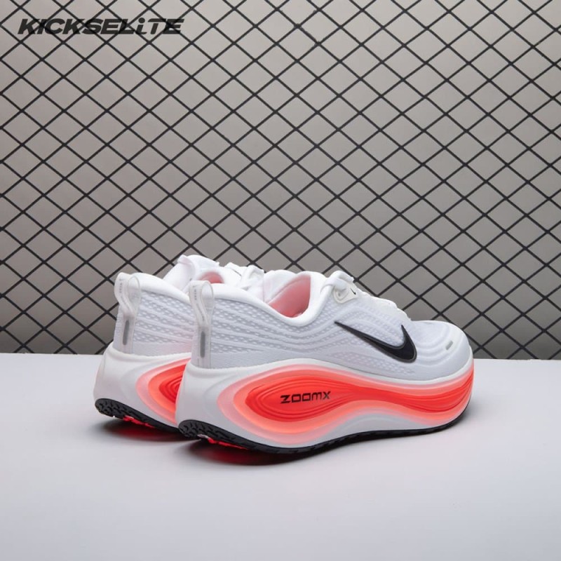 Nike Vomero Plus Extra Wide White Bright Crimson Black IH3251-100 Unisex Nike Vomero Plus Extra Wide White Bright Crimson Black IH3251-100 Unisex