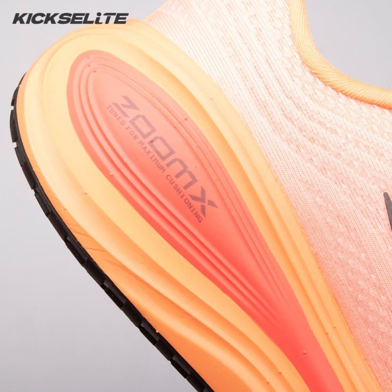 Nike Vomero Plus Orange Pulse HV8150-801 Unisex Nike Vomero Plus Orange Pulse HV8150-801 Unisex