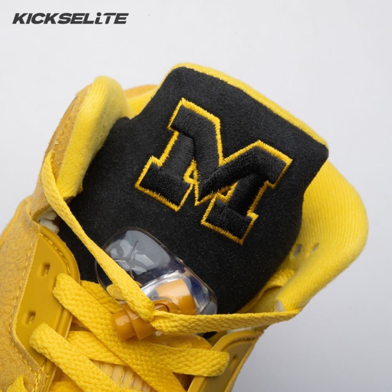 Jordan 5 Retro Michigan PE HQ7978-701 Men's Jordan 5 Retro Michigan PE HQ7978-701 Men's