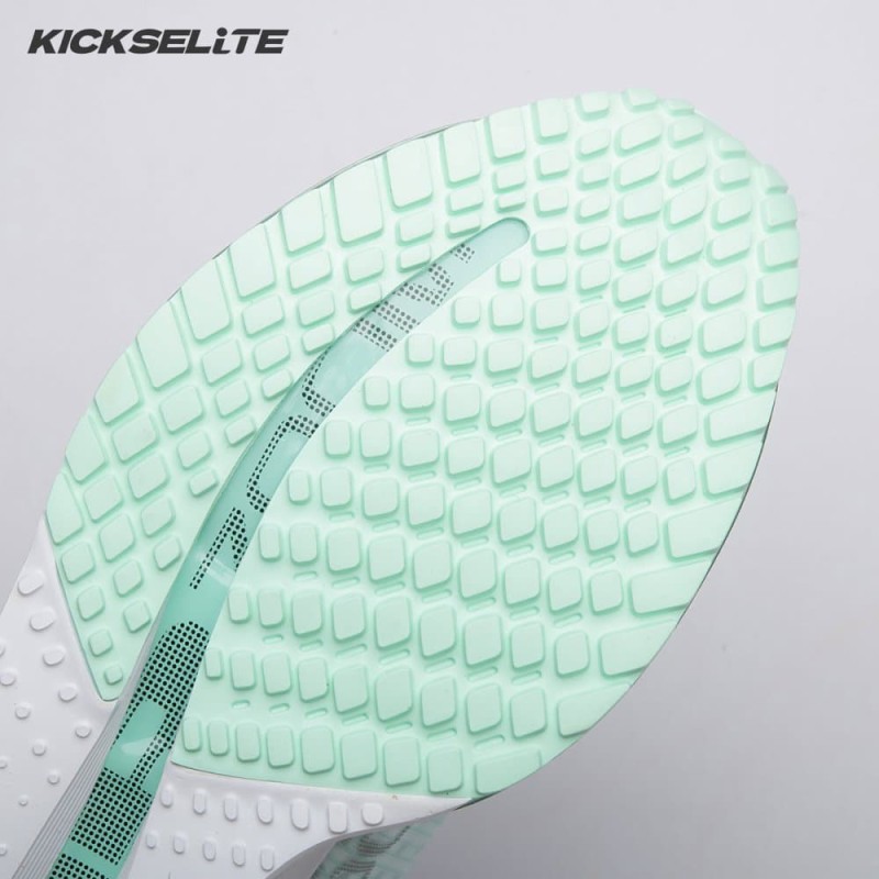 Nike Air Zoom Pegasus Premium White Mint Foam HQ2593-103 Unisex Nike Air Zoom Pegasus Premium White Mint Foam HQ2593-103 Unisex