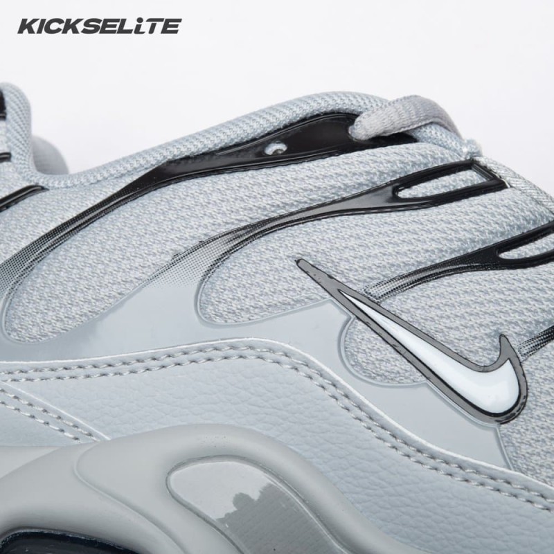 Nike Air Max Plus Wolf Grey 852630-021 Unisex Nike Air Max Plus Wolf Grey 852630-021 Unisex