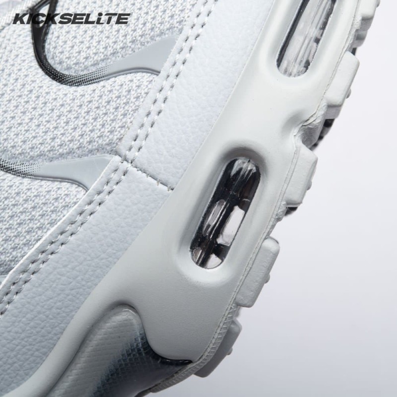 Nike Air Max Plus Wolf Grey 852630-021 Unisex Nike Air Max Plus Wolf Grey 852630-021 Unisex